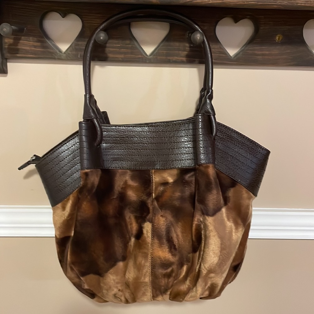 Handbag - Picture 2 of 3